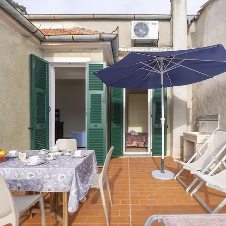 דירה Colombaia - Flg145 By Interhome *